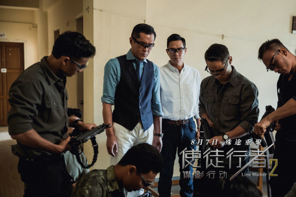 《使徒行者2》曝动作场景特辑:枪战飞车直升机步步升级,缅甸西班牙花样“搞事情”