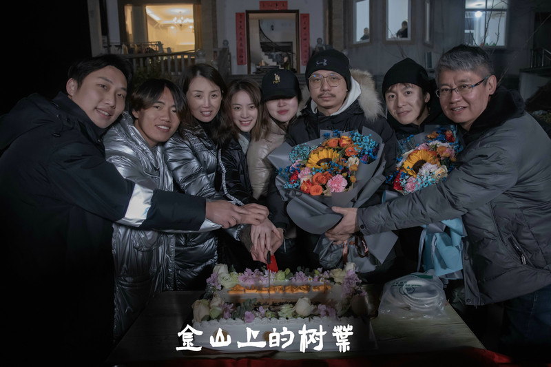 电影《金山上的树叶》造就千面演员高曼尔