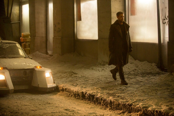 《银翼杀手2049》高评分 堪称年度最佳科幻片