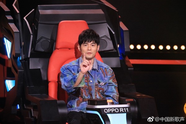 周杰伦《新歌声》捞金1.1亿被曝有意随那英离开 新导师名单曝蔡琴